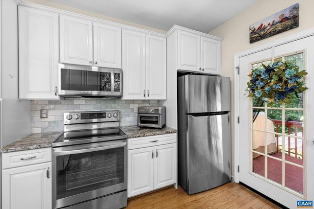341 POPLAR DR, Louisa, VA 23093