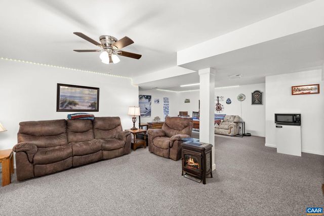 341 POPLAR DR, Louisa, VA 23093