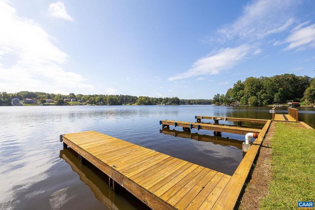 341 POPLAR DR, Louisa, VA 23093