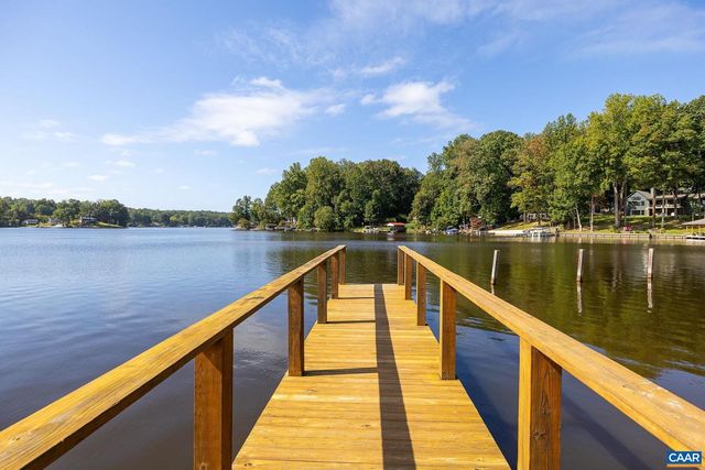 341 POPLAR DR, Louisa, VA 23093