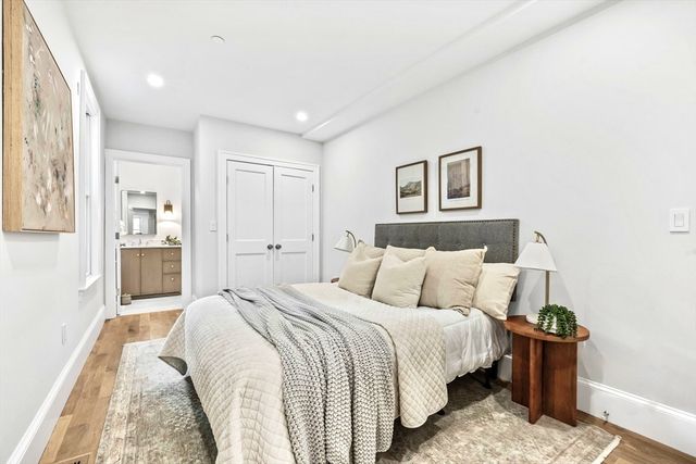 12 Prospect St 1, Boston, MA 02129