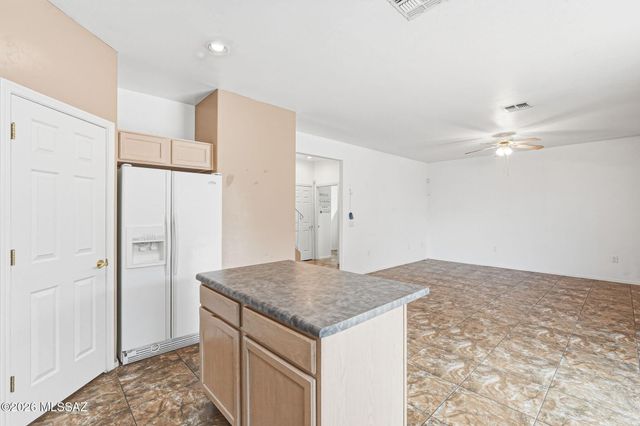 93 W Camino Presidio Quemado, Sahuarita, AZ 85629