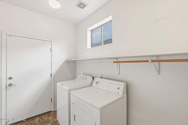 93 W Camino Presidio Quemado, Sahuarita, AZ 85629