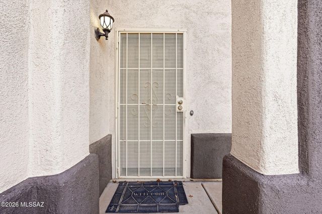 93 W Camino Presidio Quemado, Sahuarita, AZ 85629