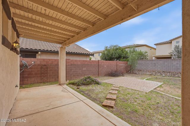 93 W Camino Presidio Quemado, Sahuarita, AZ 85629