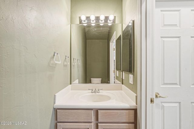 93 W Camino Presidio Quemado, Sahuarita, AZ 85629