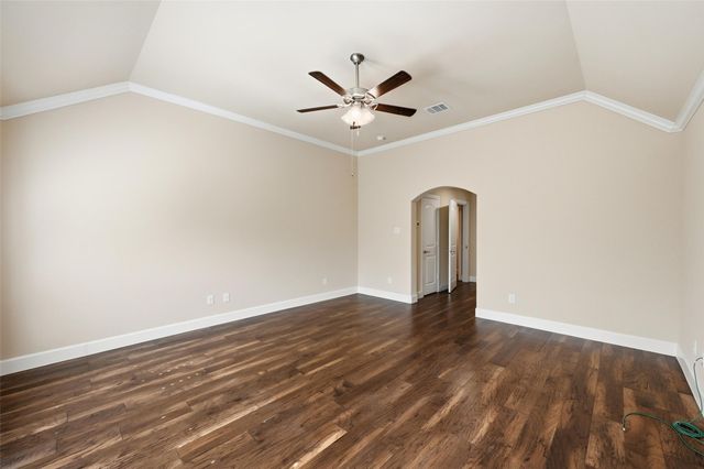 2947 Muirfield Avenue, Grand Prairie, TX 75104