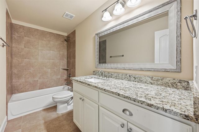 2947 Muirfield Avenue, Grand Prairie, TX 75104
