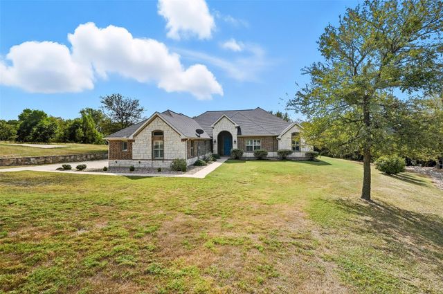 2947 Muirfield Avenue, Grand Prairie, TX 75104