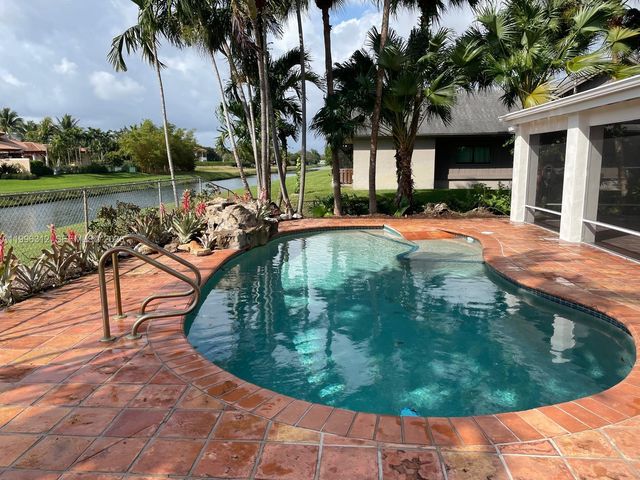 7940 SW 173rd Ter, Palmetto Bay, FL 33157