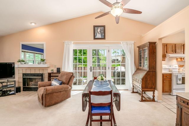 2711 Woodland Trail Drive, Columbus, OH 43231