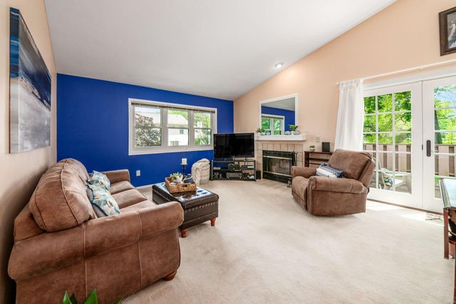 2711 Woodland Trail Drive, Columbus, OH 43231