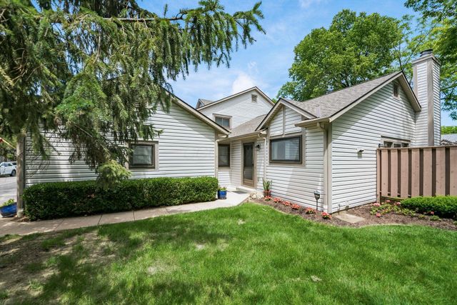 2711 Woodland Trail Drive, Columbus, OH 43231