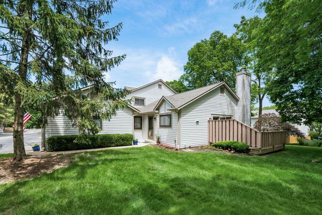 2711 Woodland Trail Drive, Columbus, OH 43231