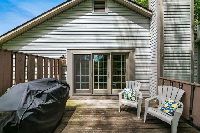 2711 Woodland Trail Drive, Columbus, OH 43231