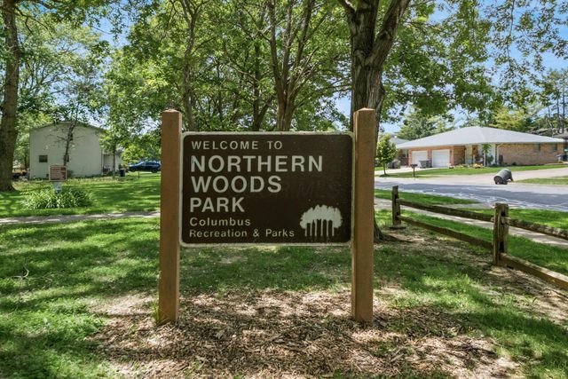 2711 Woodland Trail Drive, Columbus, OH 43231