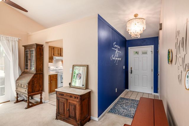 2711 Woodland Trail Drive, Columbus, OH 43231