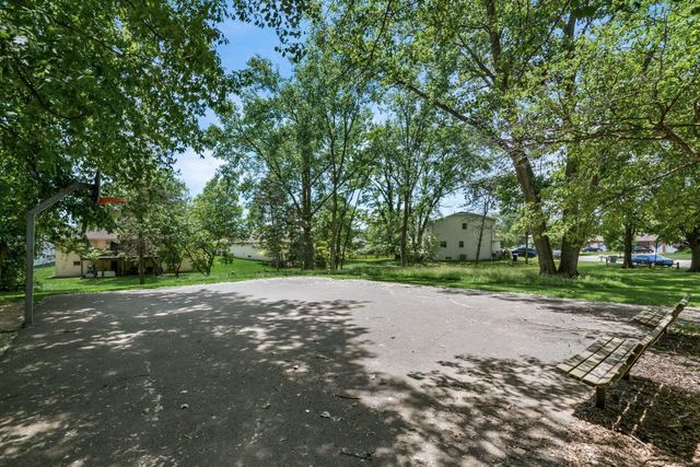 2711 Woodland Trail Drive, Columbus, OH 43231