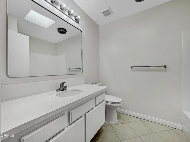 3200 Fairesta Street 16, La Crescenta, CA 91214