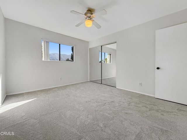 3200 Fairesta Street 16, La Crescenta, CA 91214