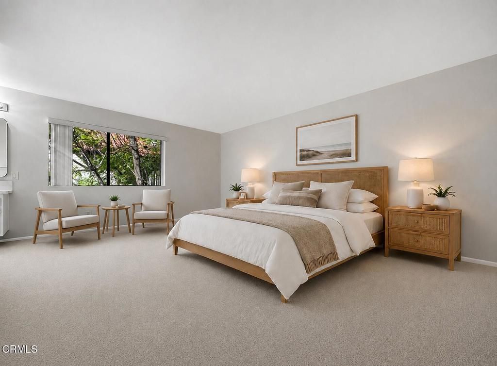 Image 15 of property listing at 3200 Fairesta Street 16, Glendale, CA 91214
