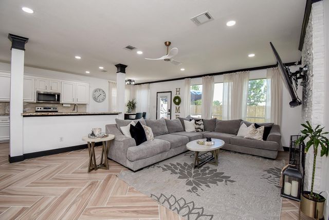 2115 Thistlerock Lane, Sugar Land, TX 77479