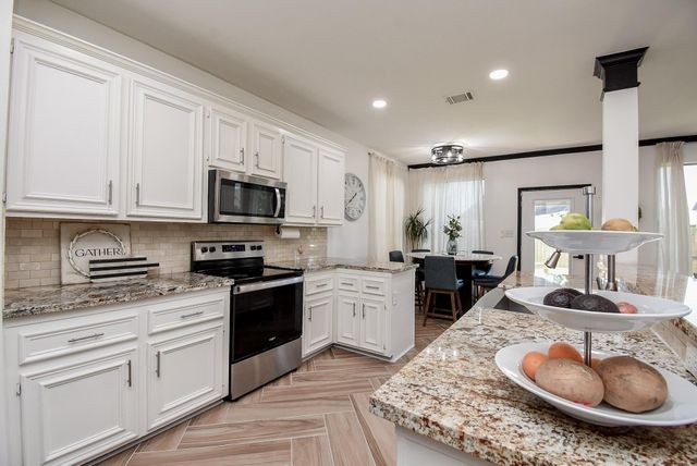 2115 Thistlerock Lane, Sugar Land, TX 77479