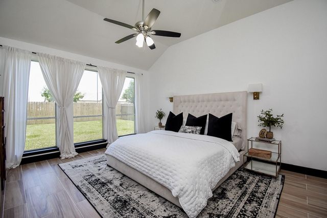 2115 Thistlerock Lane, Sugar Land, TX 77479