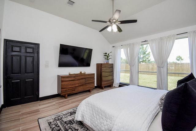 2115 Thistlerock Lane, Sugar Land, TX 77479