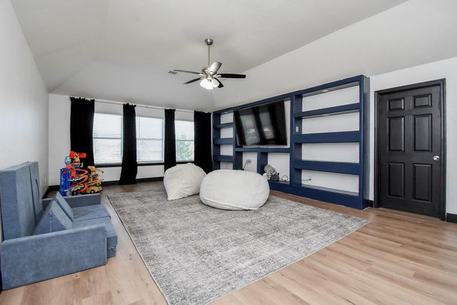 2115 Thistlerock Lane, Sugar Land, TX 77479