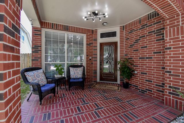 2115 Thistlerock Lane, Sugar Land, TX 77479