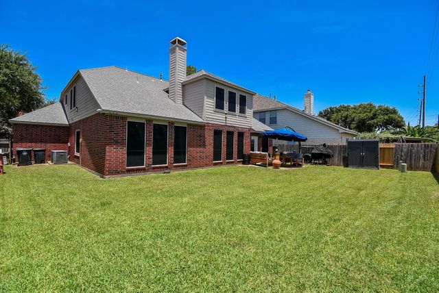 2115 Thistlerock Lane, Sugar Land, TX 77479