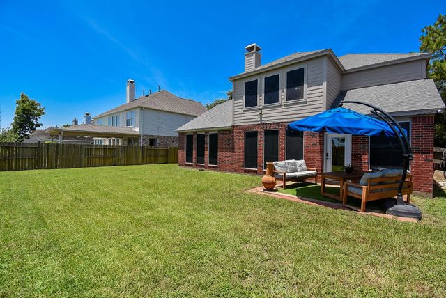 2115 Thistlerock Lane, Sugar Land, TX 77479