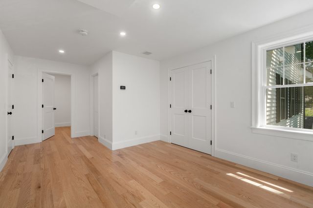 92 Pond Street, Natick, MA 01760
