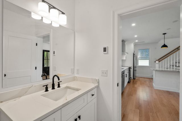 92 Pond Street, Natick, MA 01760