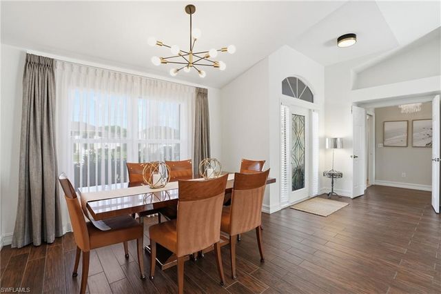 3850 Groton CT, Naples, FL 34112
