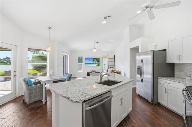 3850 Groton CT, Naples, FL 34112