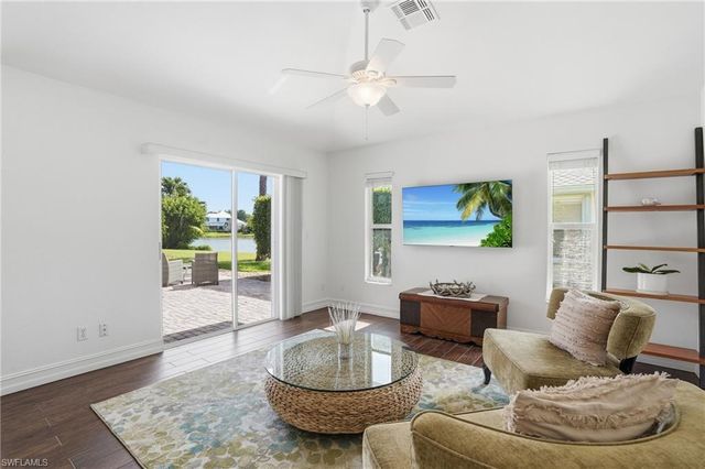 3850 Groton CT, Naples, FL 34112