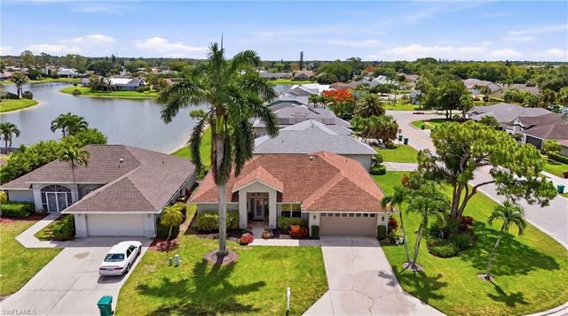 3850 Groton CT, Naples, FL 34112