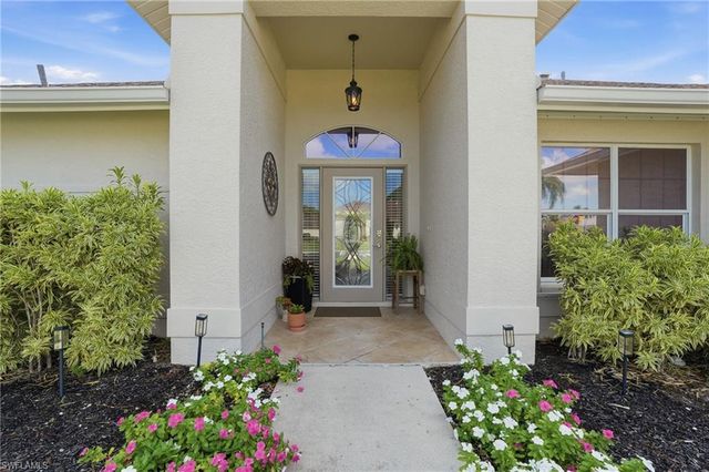 3850 Groton CT, Naples, FL 34112
