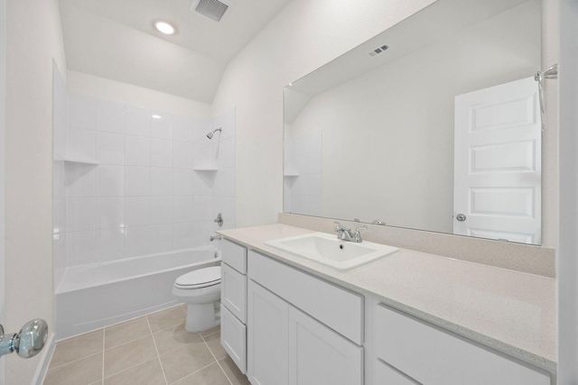 103 Mandeville DR, Hutto, TX 78634