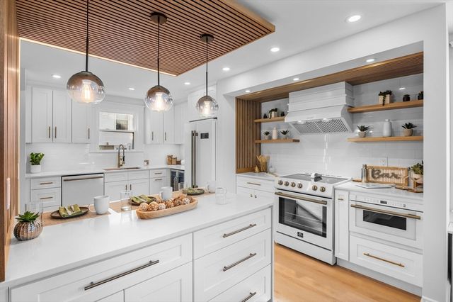 30 Burdett Road, Lynn, MA 01904