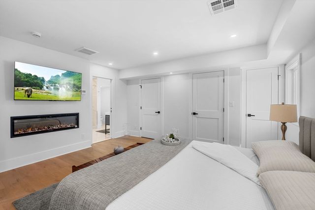 30 Burdett Road, Lynn, MA 01904