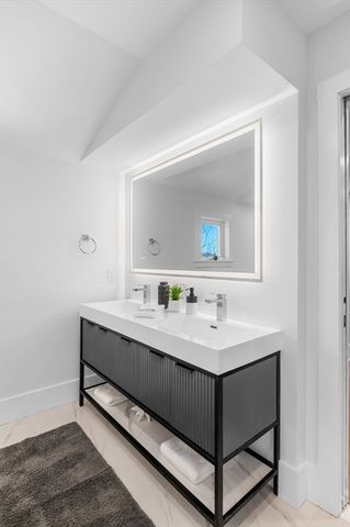 30 Burdett Road, Lynn, MA 01904