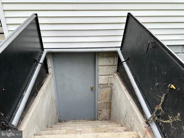 13905 UHL HWY SE, Cumberland, MD 21502