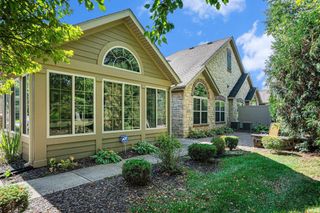 912 Dublin Drive, Mishawaka, IN 46545