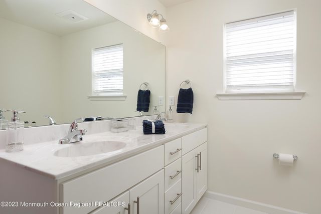 407 Third Avenue, Toms River, NJ 08757