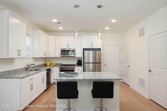 407 Third Avenue, Toms River, NJ 08757