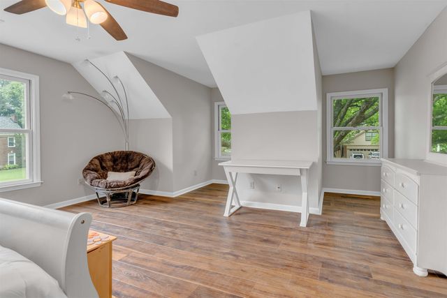 690 ROLLING OAKS LN, Collierville, TN 38017