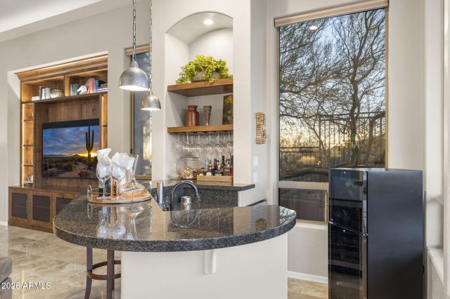 11464 E WINCHCOMB Drive, Scottsdale, AZ 85255